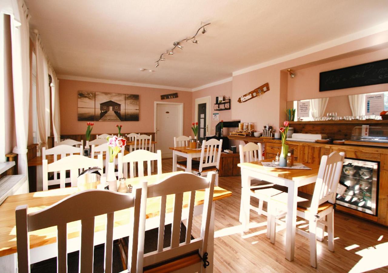 Haus Am Bach - Gemuetliche Pension Allershausen Bagian luar foto
